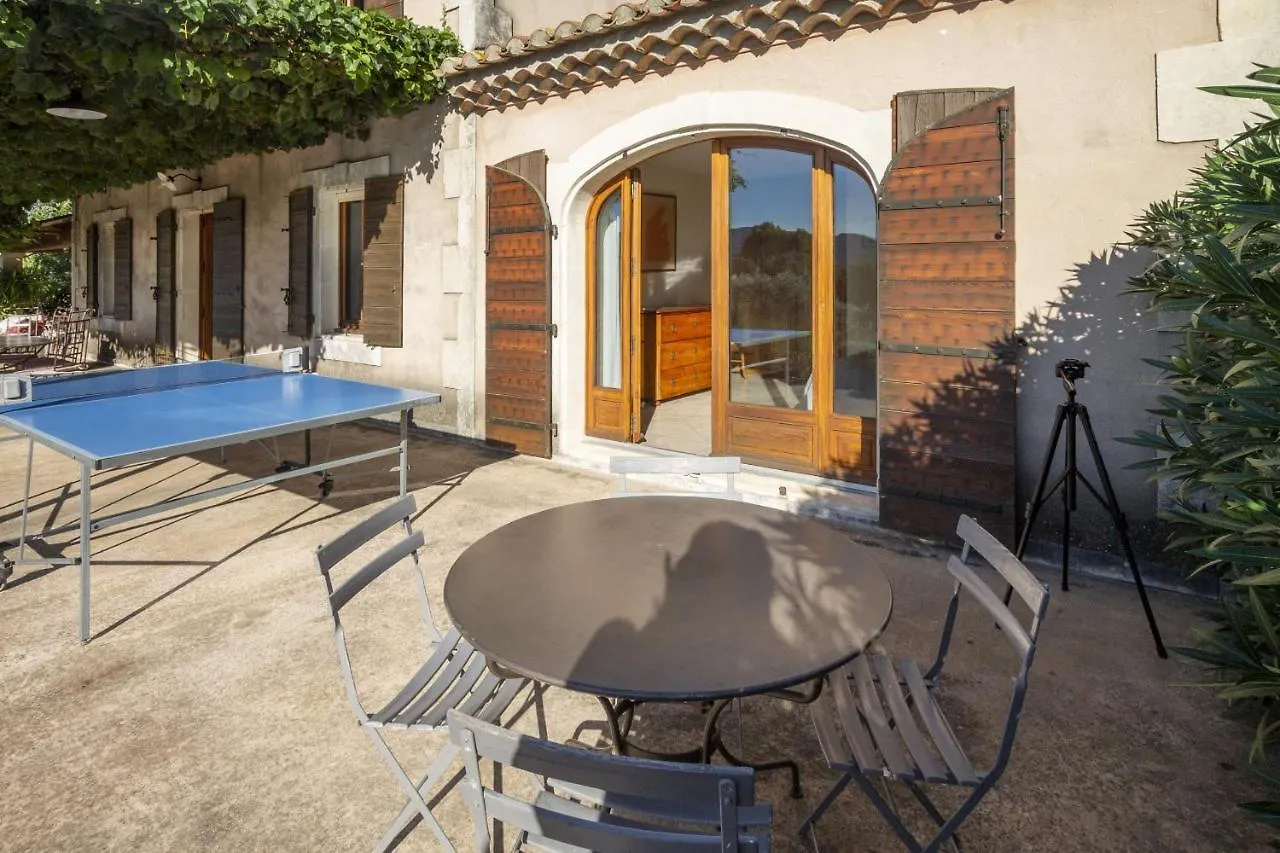 Mas De Lavande Saint-Remy-de-Provence 0*,
